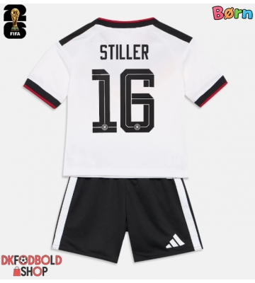 Tyskland Angelo Stiller #16 Hjemmebanesæt Børn VM 2026 Kort ærmer (+ korte bukser)